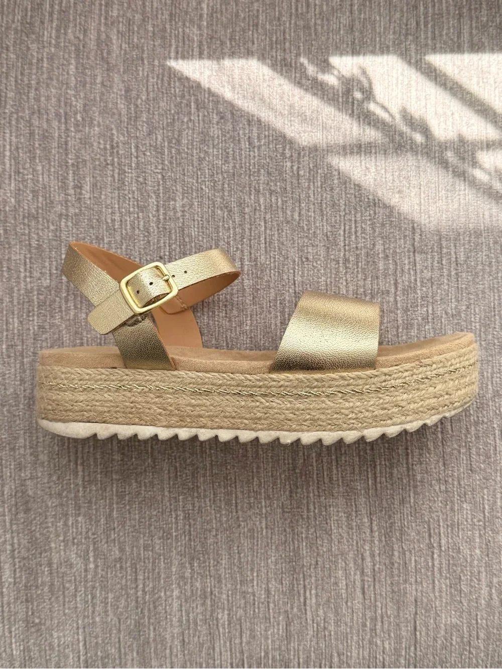 art class - Girls Gold Platform Espadrille Sandals w/ Ankle Strap Buckle -Size2